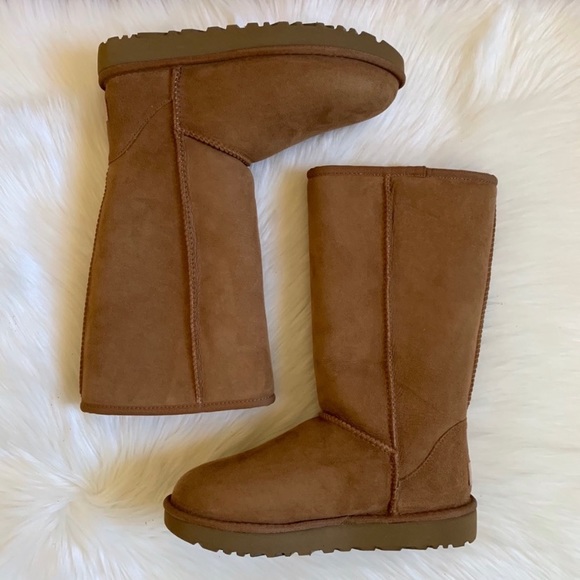 UGG Chestnut Classic Tall II Boots - Picture 2 of 8
